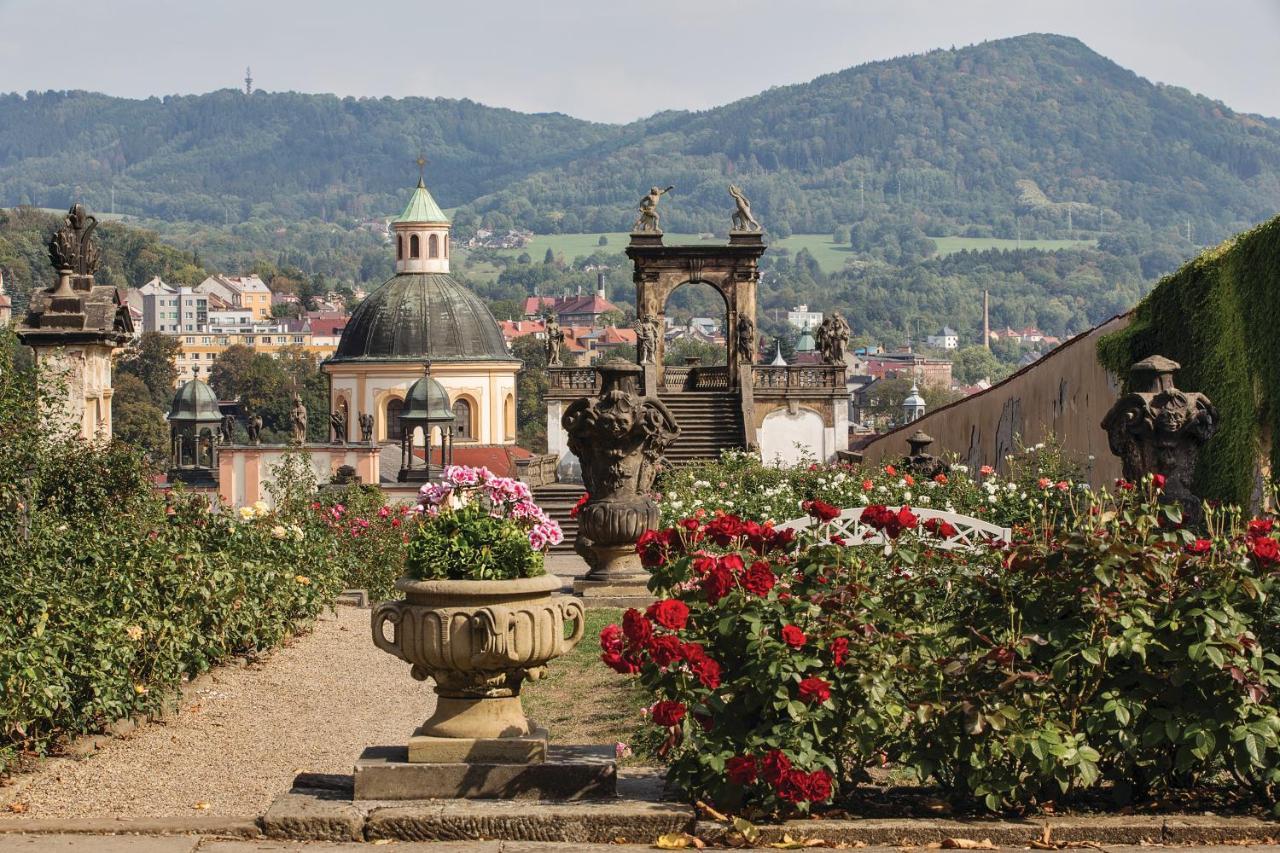 Chateau * Decin